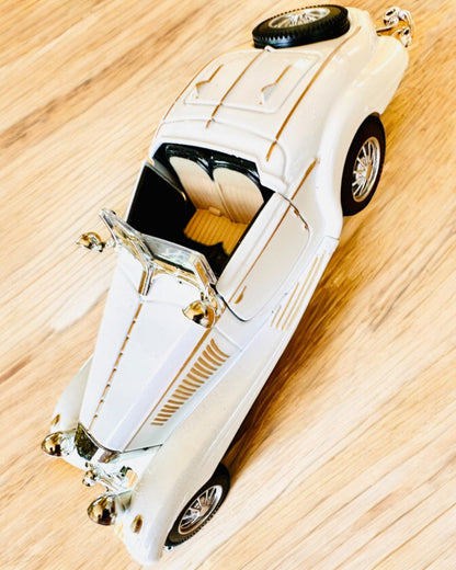 Modello in Miniatura di Auto Classiche Retro - possibilità di personalizzazione per un regalo con incisione, 3 varianti tra cui scegliere