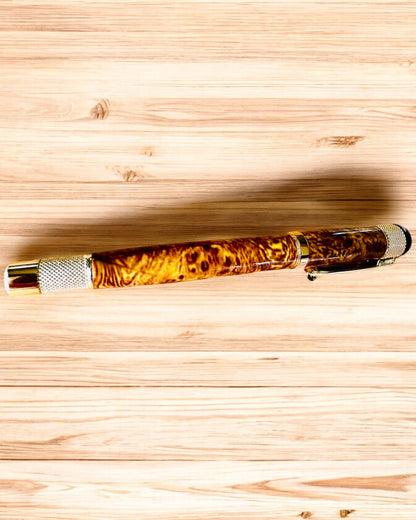 Elegant "Majestic" pen with personalization option for a gift, 2 color variants to choose from.