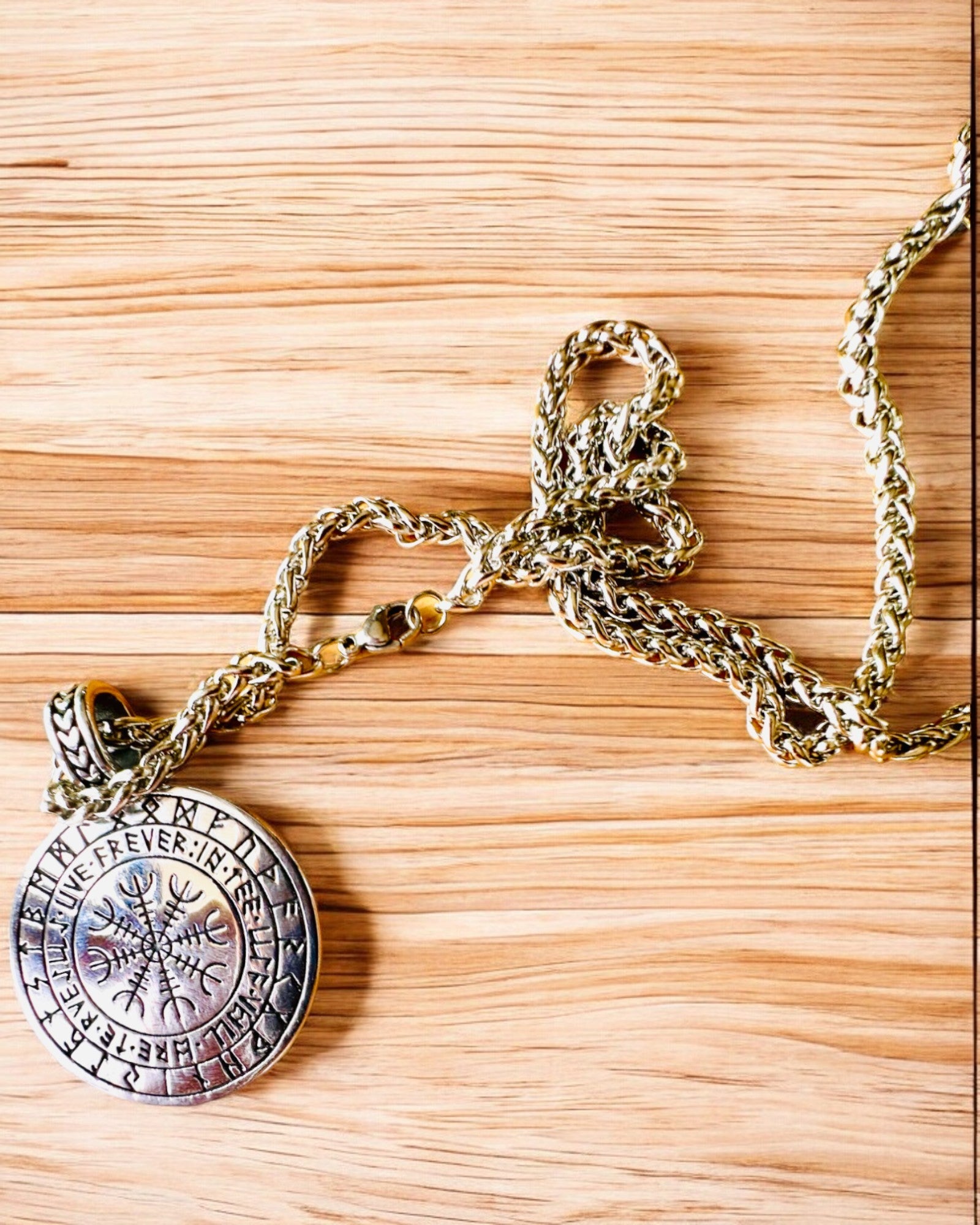 Collana "Albero della Vita" in acciaio inossidabile con personalizzazione, con il simbolo Aegishjalmur, (Elmo del Terrore)