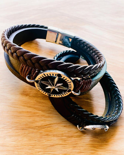 Bracciale "Compass Adventure" - possibilità di personalizzazione con incisione per un regalo, 2 varianti di colore tra cui scegliere