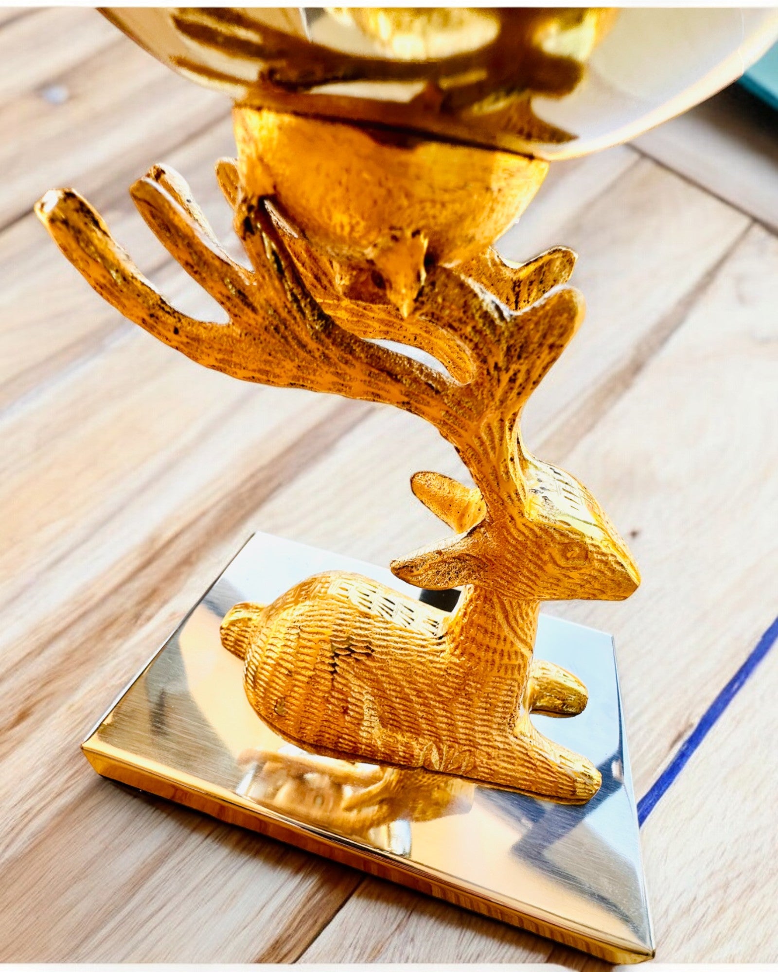 Decorative bowl "Deer Trophy" – Handicraft from India, personalization with engraving