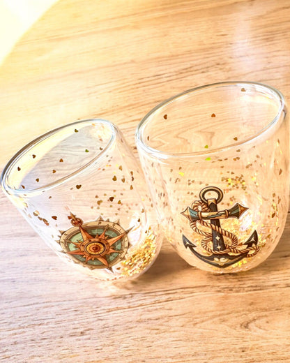 "Nautical Dreams" glasses with double walls and gold flakes - set of 2, 300 ml capacity, personalization available with engraving.