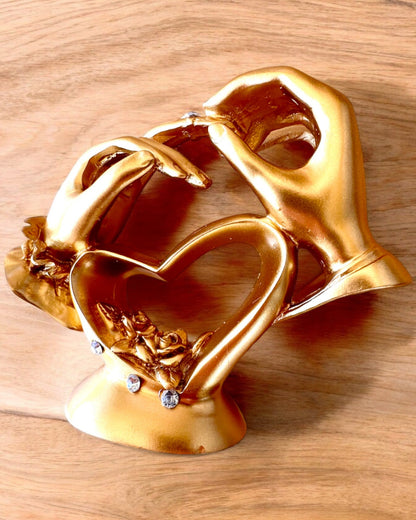 "Touch of Love" figurine, 10 cm in height, with engraving option for a gift.