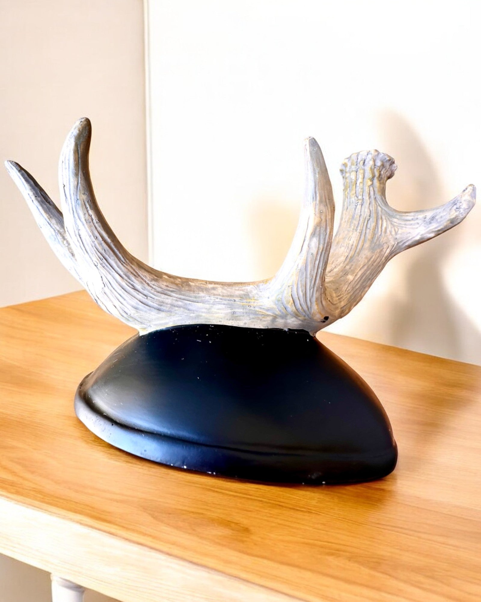 Horned Wine Rack "Deer" with Engraving Option for a Gift