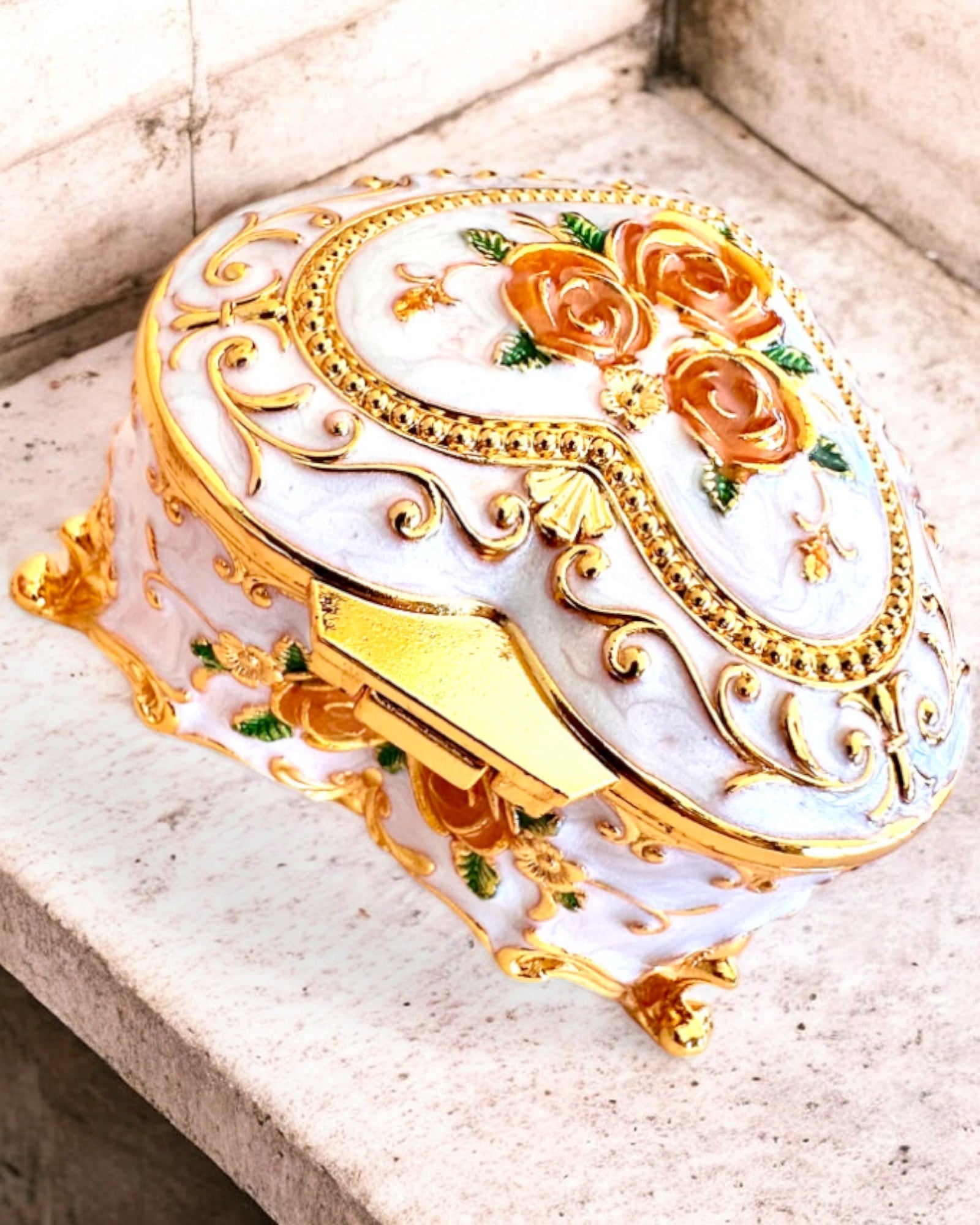 "Royal Elegance" jewelry box - with engraving option for a gift, 3 variants to choose from