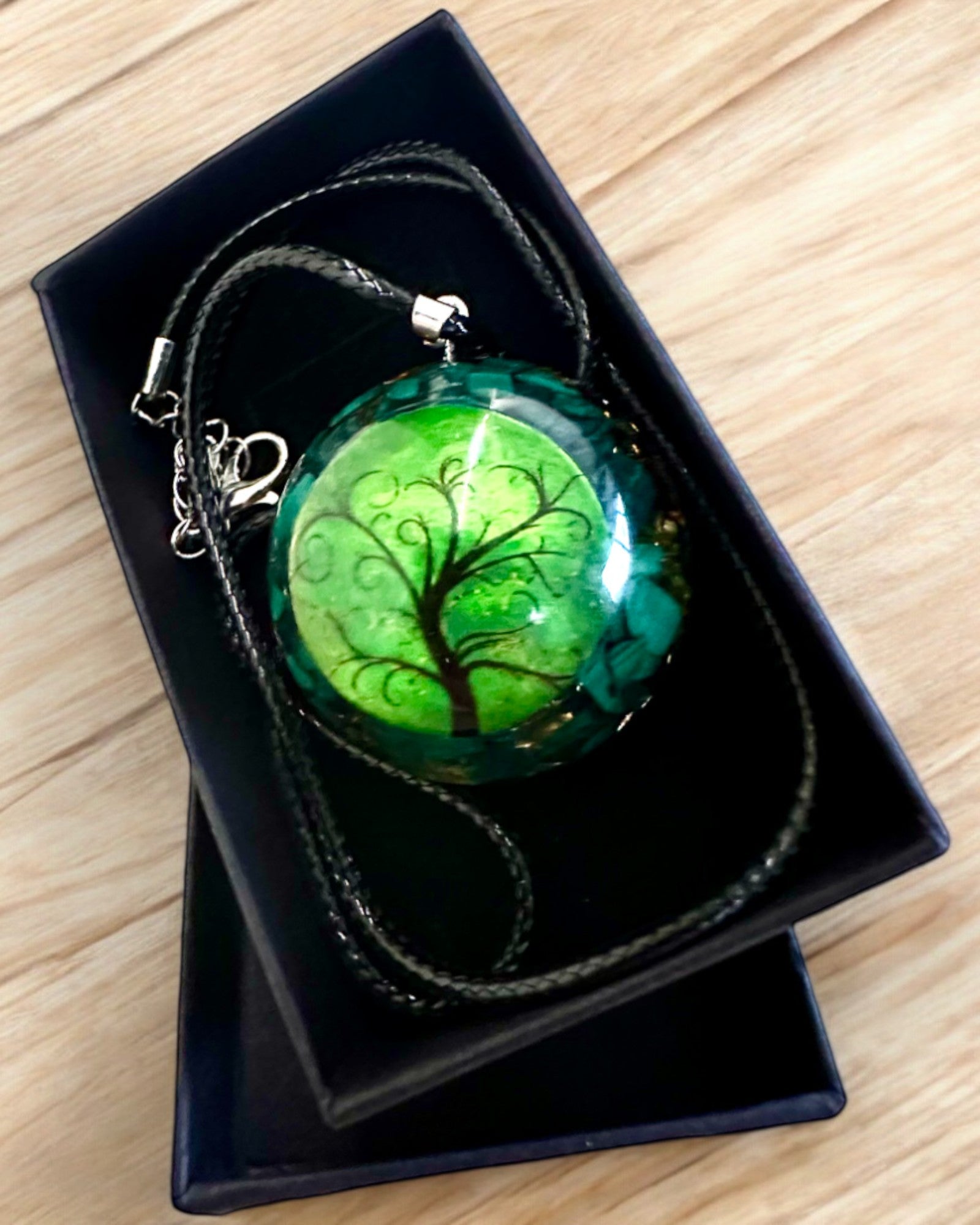 "Malachite Life Amulet" - necklace with the option of personalization through engraving for a gift