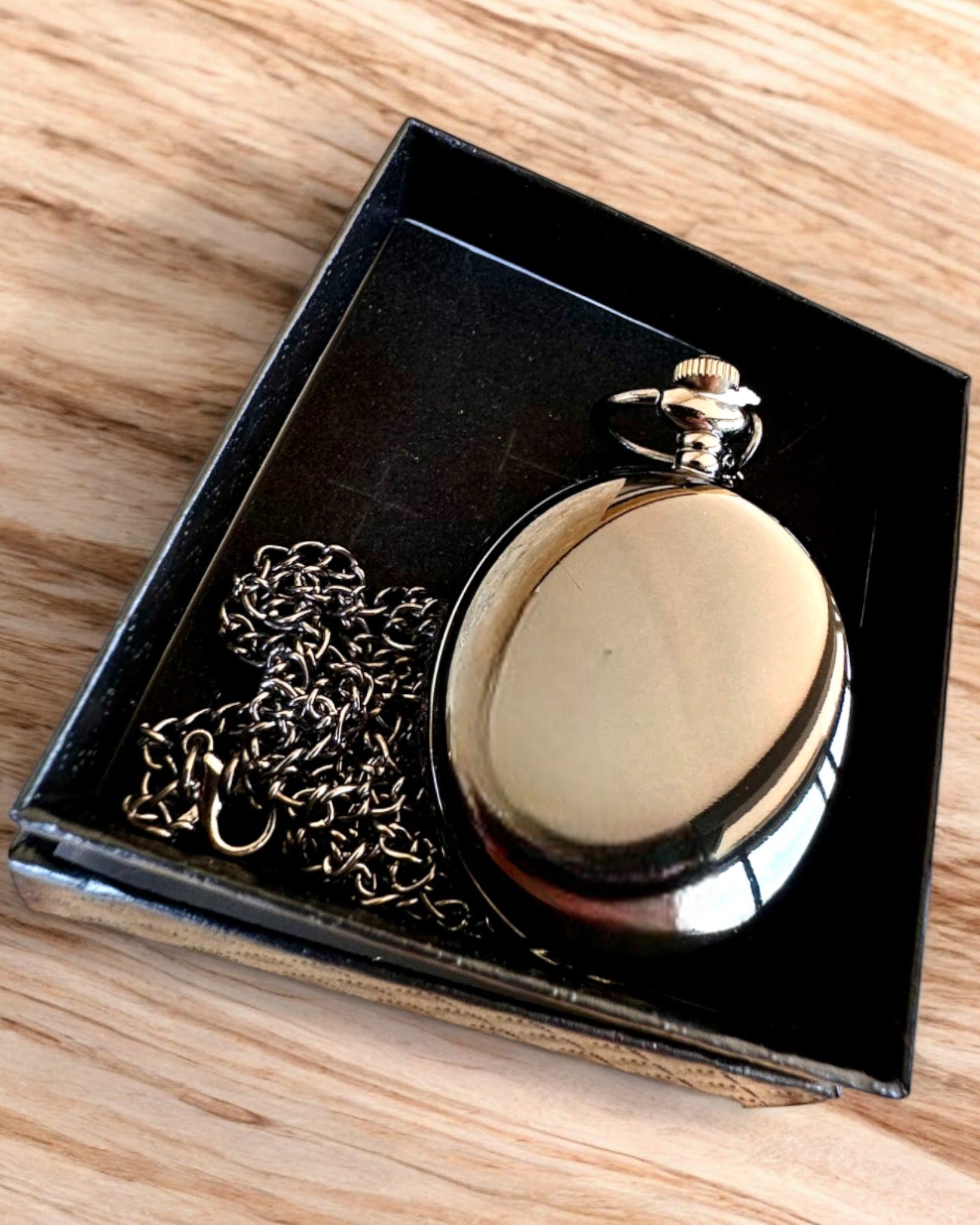 Elegant pocket watch "Czasownik" with engraving option for a gift