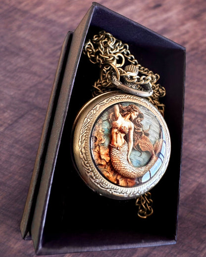 Orologio da Tasca "Sirena dei Misteri", possibilità di personalizzazione con incisione per un regalo