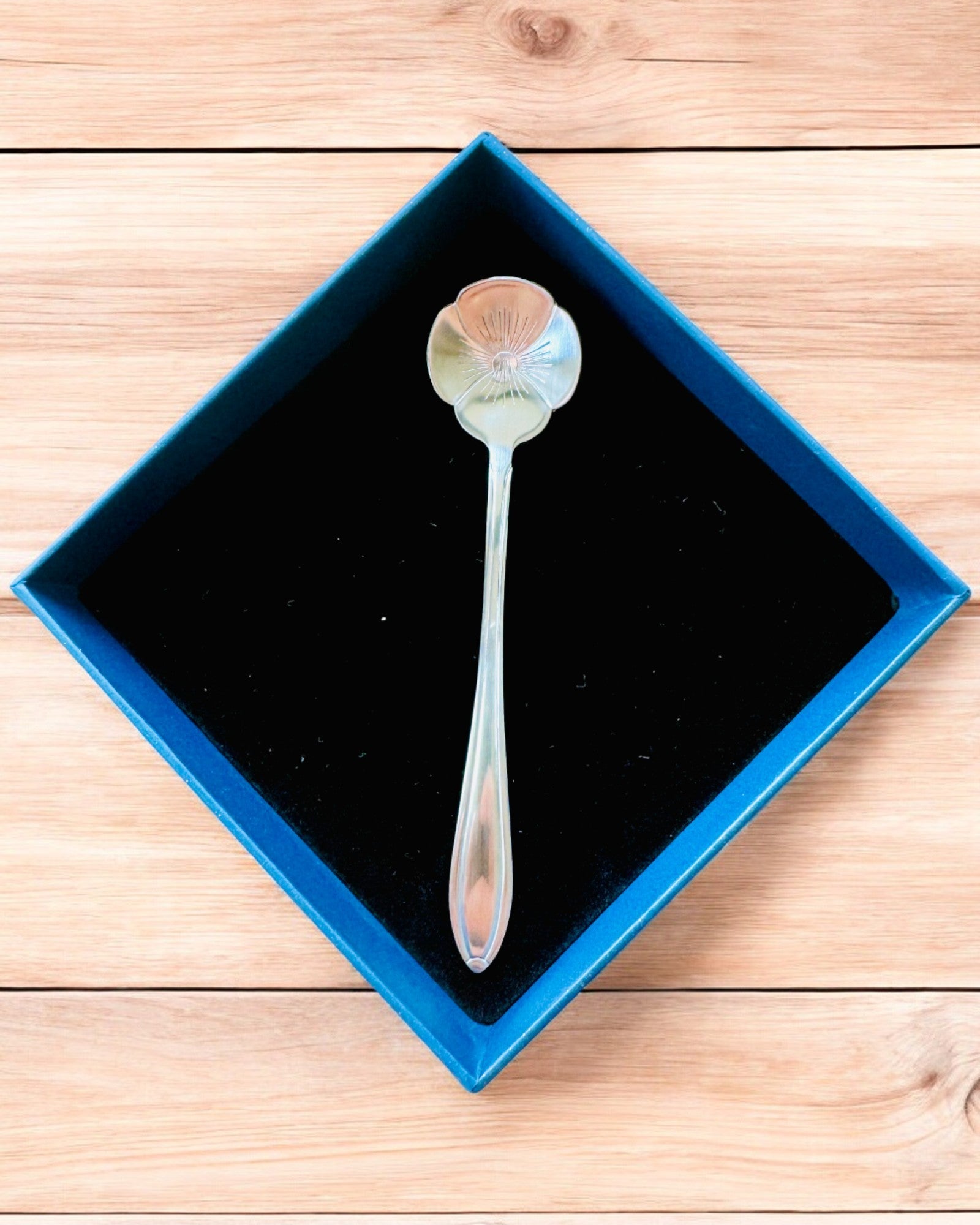 Elegant spoon "Floral Elegance" – Personalized for a gift, engraving, 7 variants to choose from