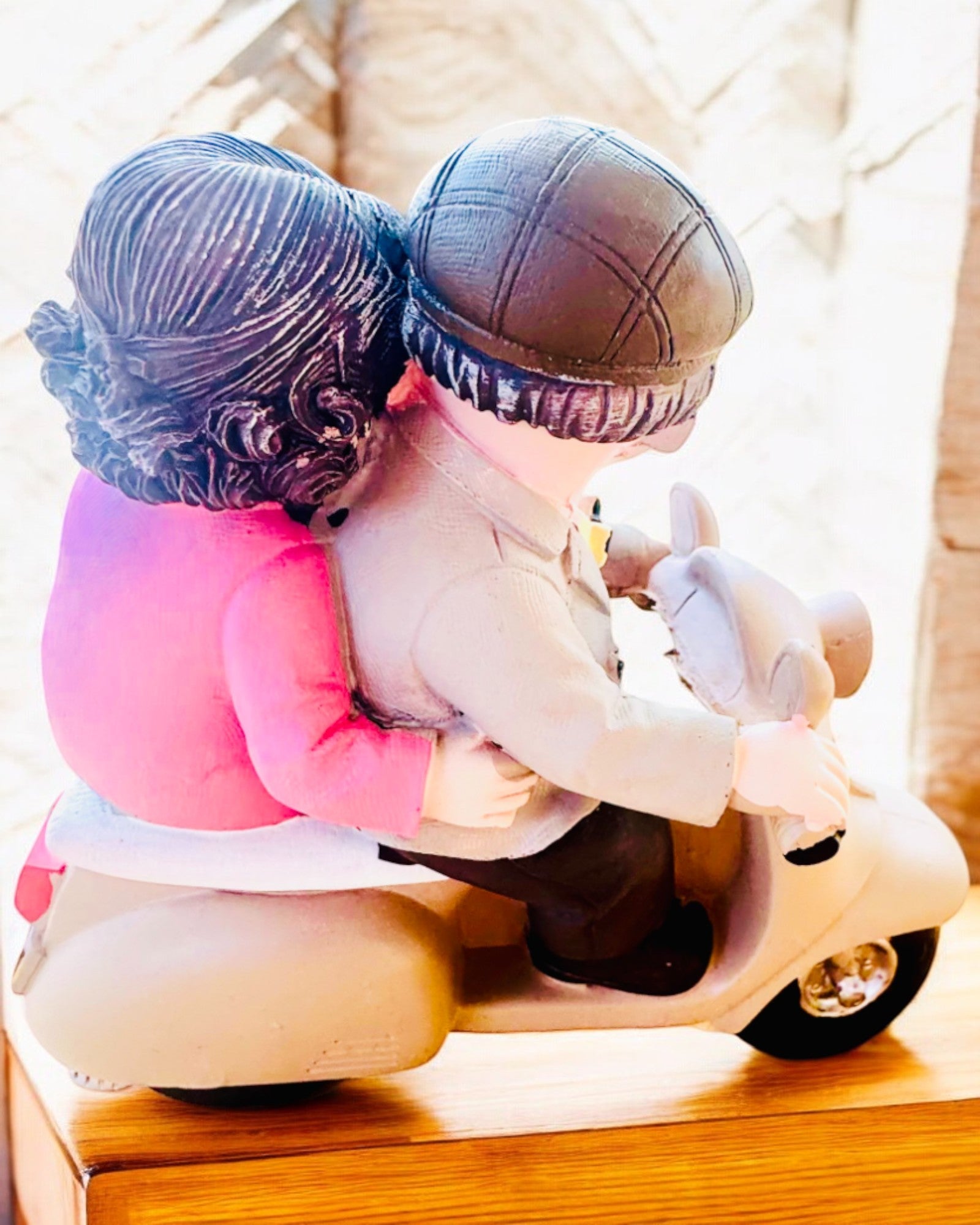 Decorative figurine Lovers on a scooter - personalization with engraving for a gift