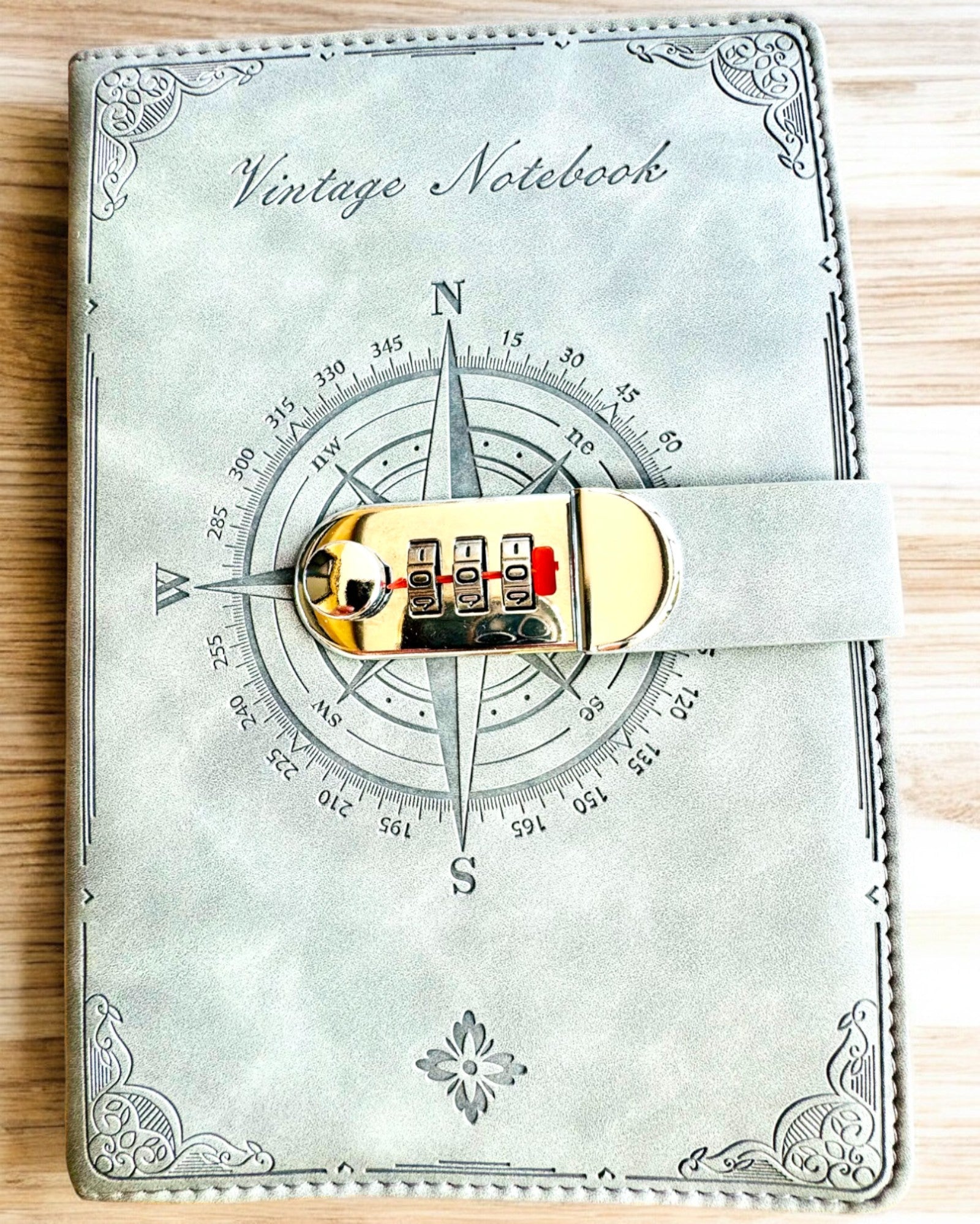 Cahier Secret A5 Vintage avec verrouillage par code - Choisissez Votre Style, personnalisation par gravure pour un cadeau