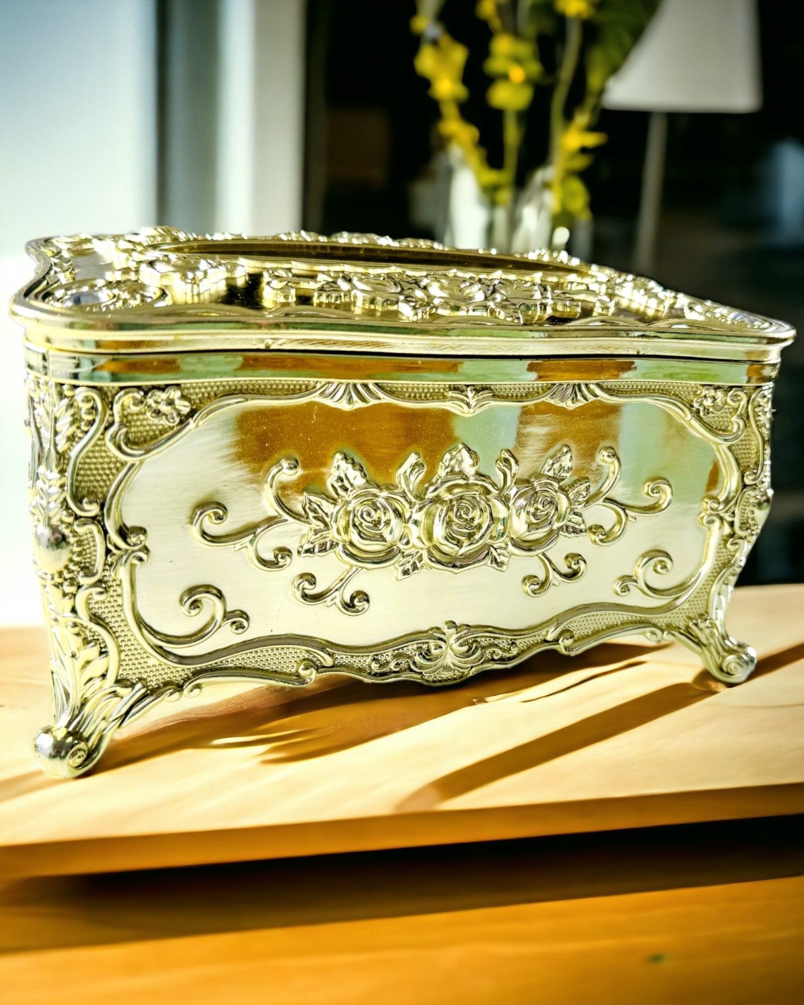 Elegant Tissue Box with Embossed Flowers - Napkin Holder