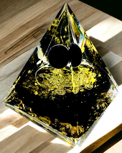 Crystal Pyramid made of Amethyst - Brings Positive Energy and Supports Meditation. Gold - black color