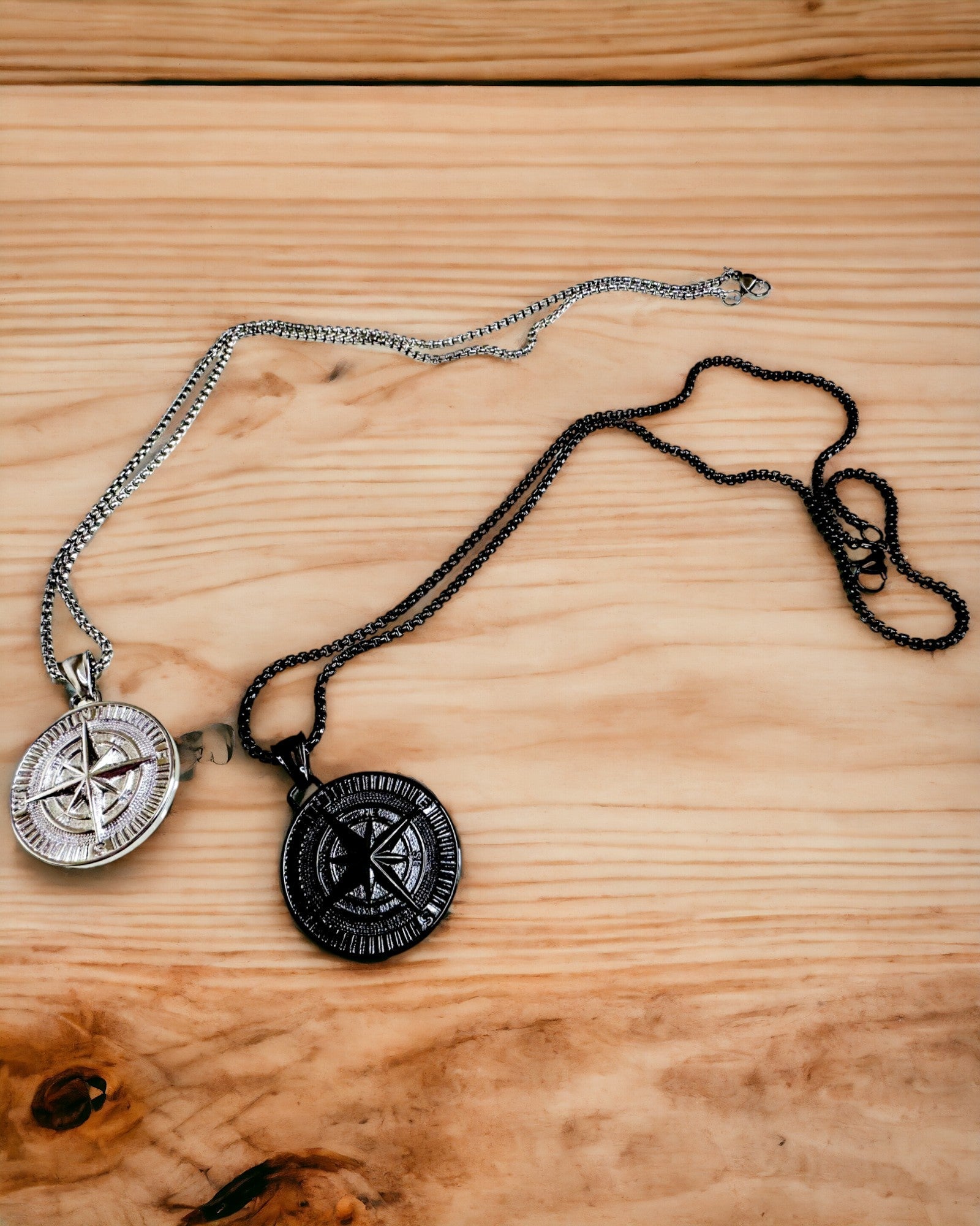 Compass Necklace – Forged Stainless Steel Jewelry for Men and Women in Two Colors, with Engraving