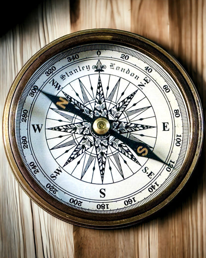 "Stanley Marine London" sailing compass with personalization option, 2 variants to choose from