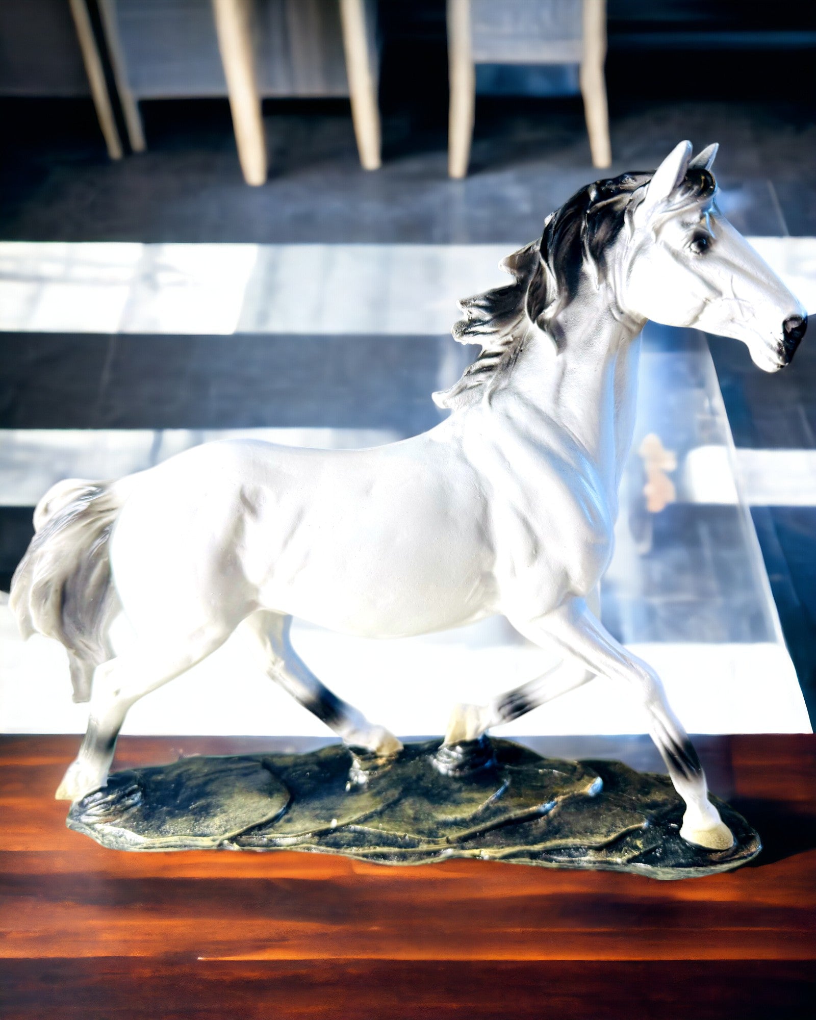 Scultura di Cavallo - Figurina Decorativa con Possibilità di Incisione