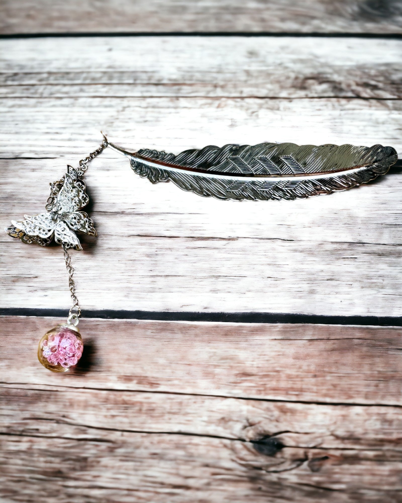 Creative Retro Style Bookmark with Feather and Butterfly Motif – Elegant Gift for Mom, Teacher, Promotional, Silver/Pink Color