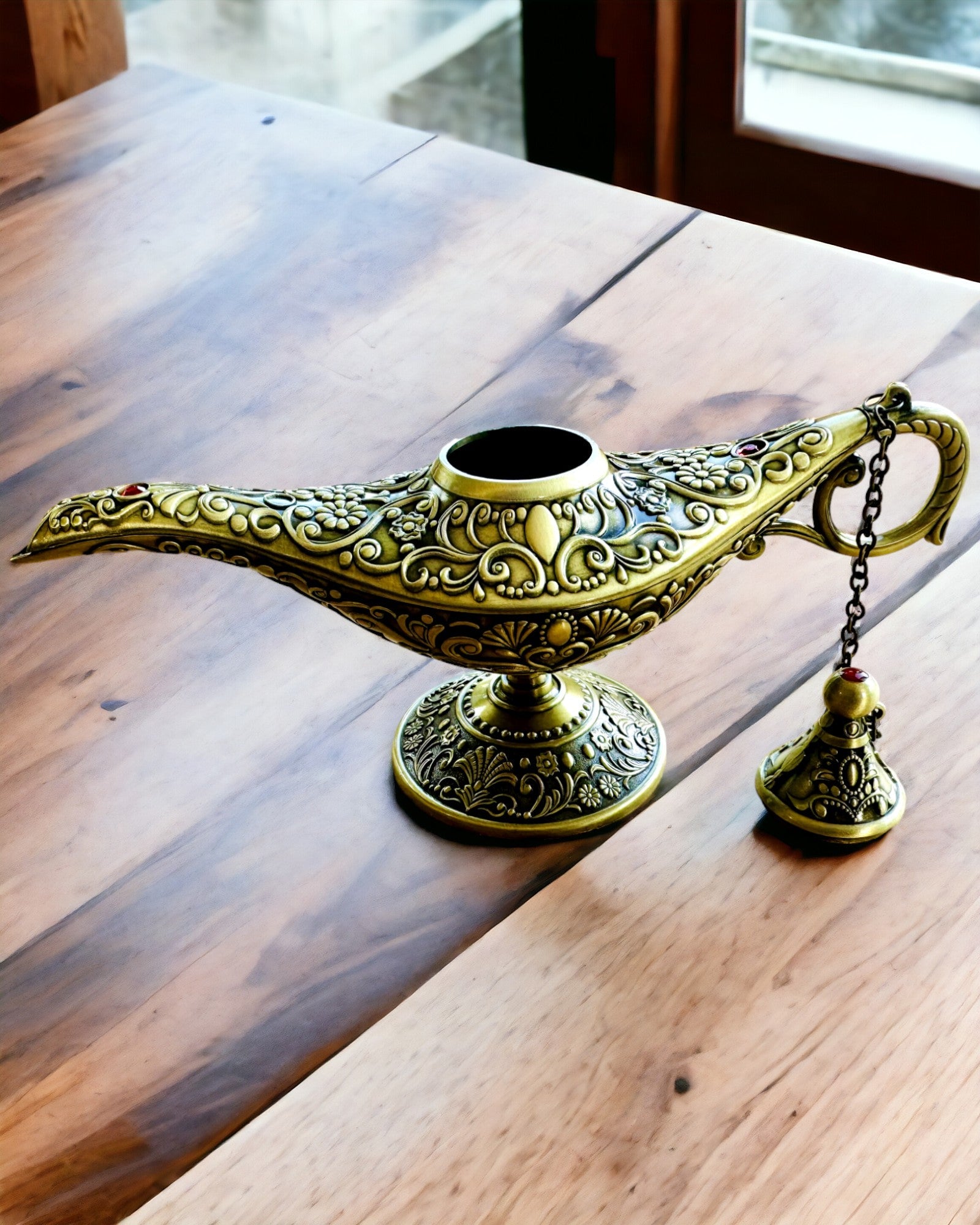 Aladdin's Magic Lamp with Engraving Option - Chopped Gold Variant