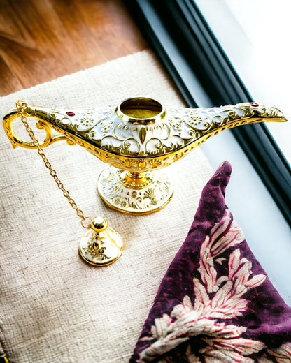 Aladdin's Magic Lamp with Engraving Option - White Variant, interwoven with gold