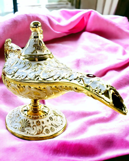 Aladdin's Magic Lamp with Engraving Option - White Variant, interwoven with gold