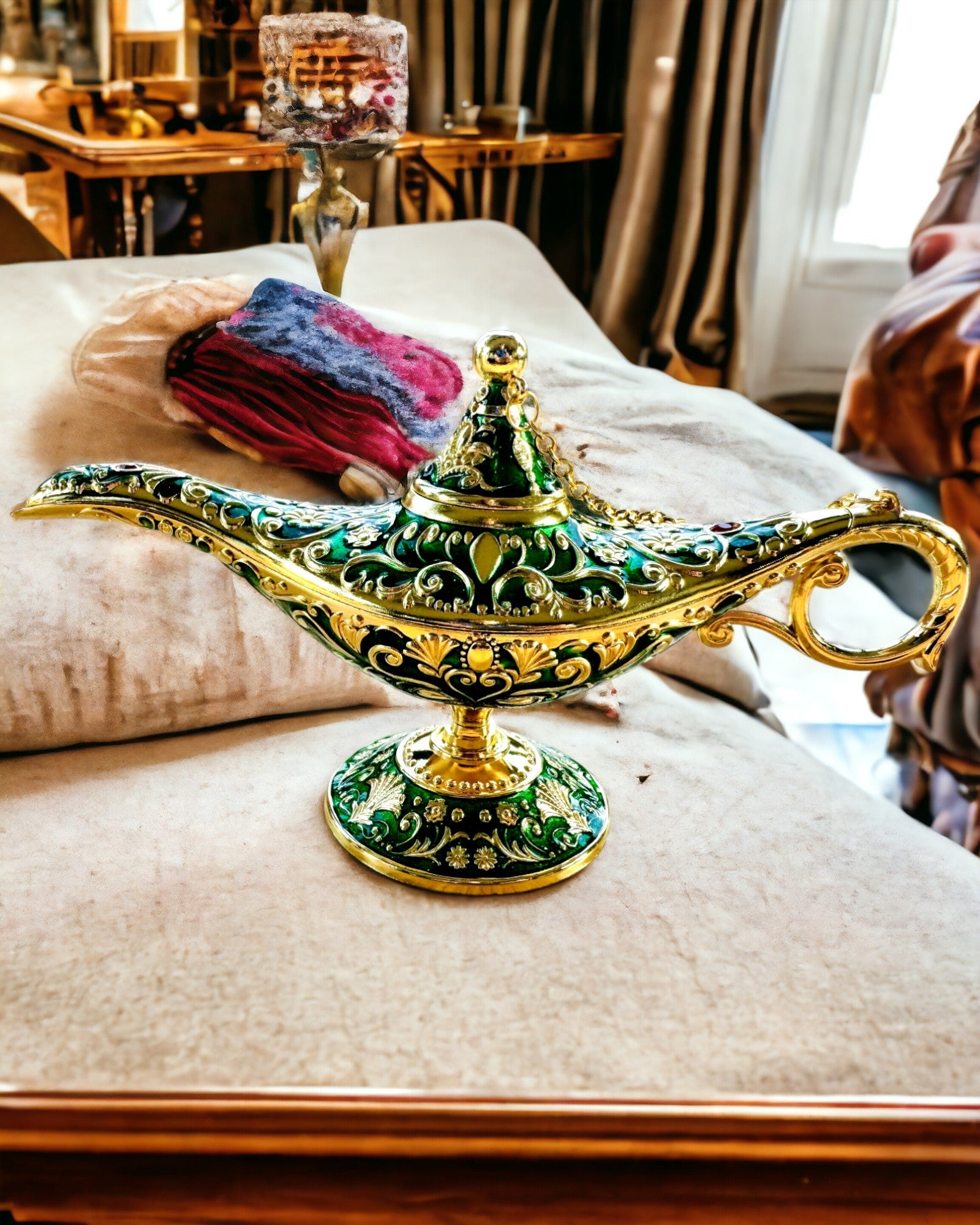 Lampada Magica di Aladino con Opzione di Incisione - Variante Verde Scuro, intrecciata con oro