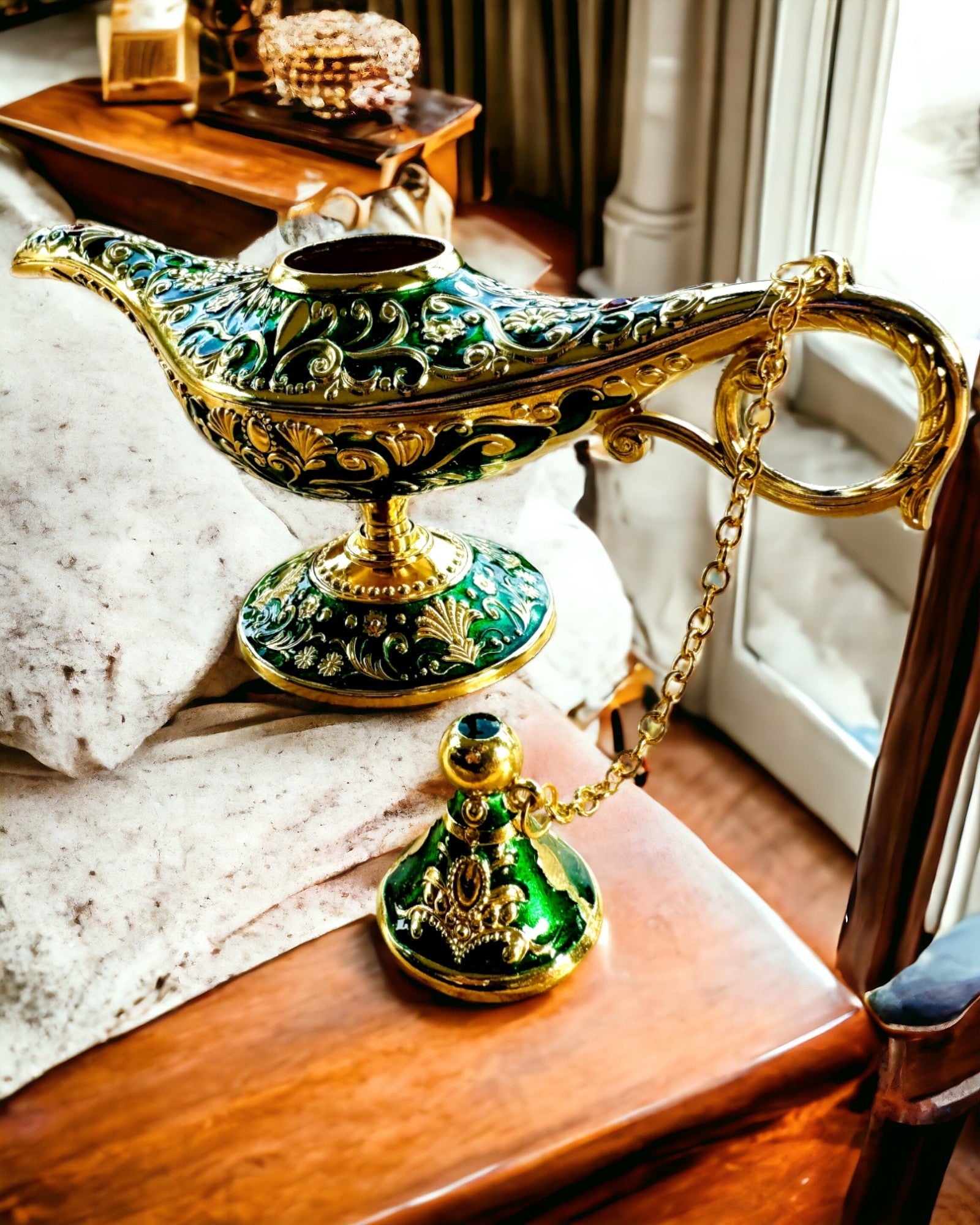 Magische Lampe von Aladdin mit Gravuroption - Variante Dunkelgrün, durchzogen mit Gold