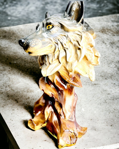 "Wolfgeist" – Dekorative Figur mit der Möglichkeit zur Personalisierung durch Gravur, als Geschenk