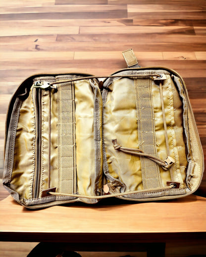 Pochette tactique de voyageur - MOLLE "Militaris" - 26 cm x 5,5 cm x 19 cm