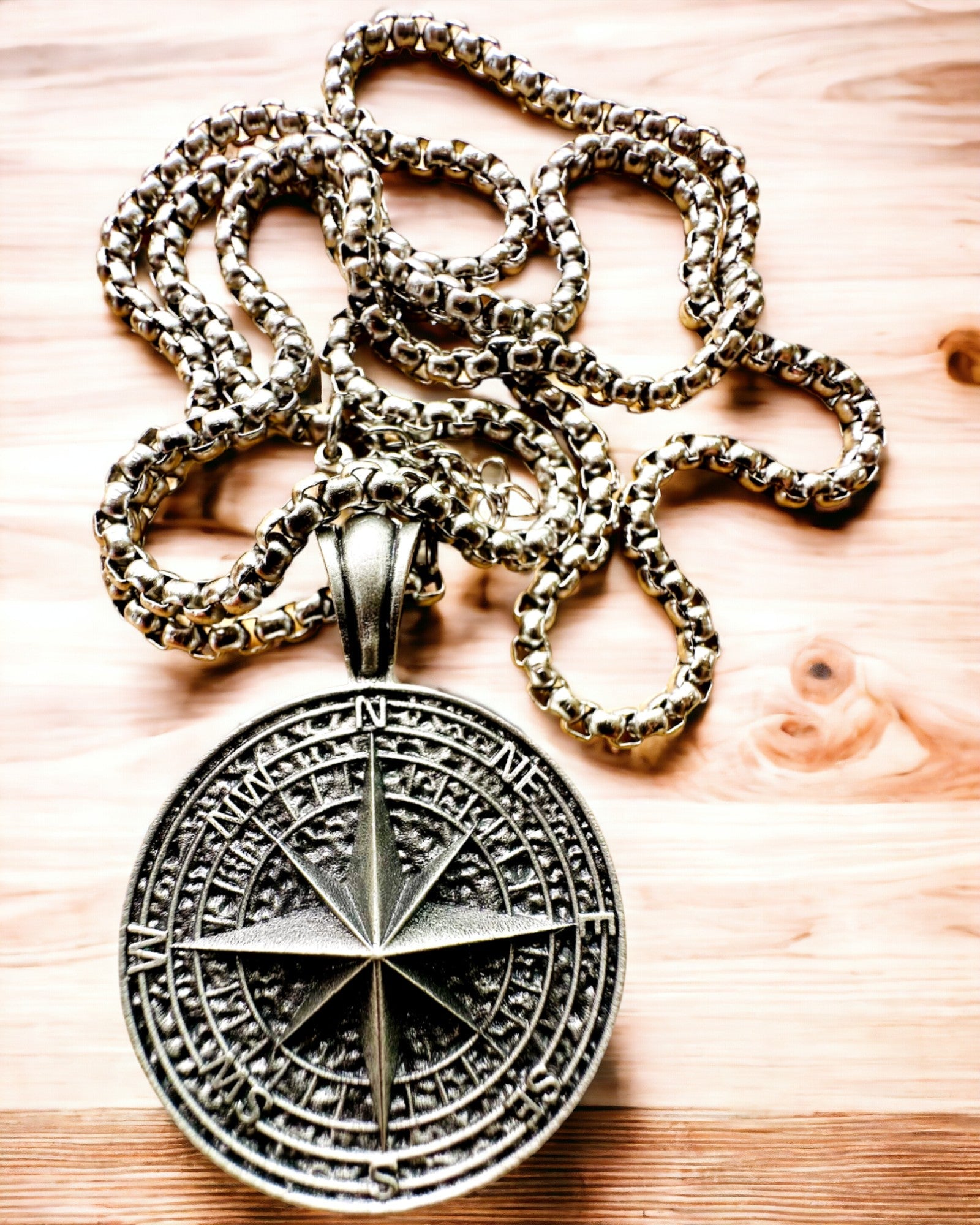 Compass Necklace "Eurla" - personalization option with engraving