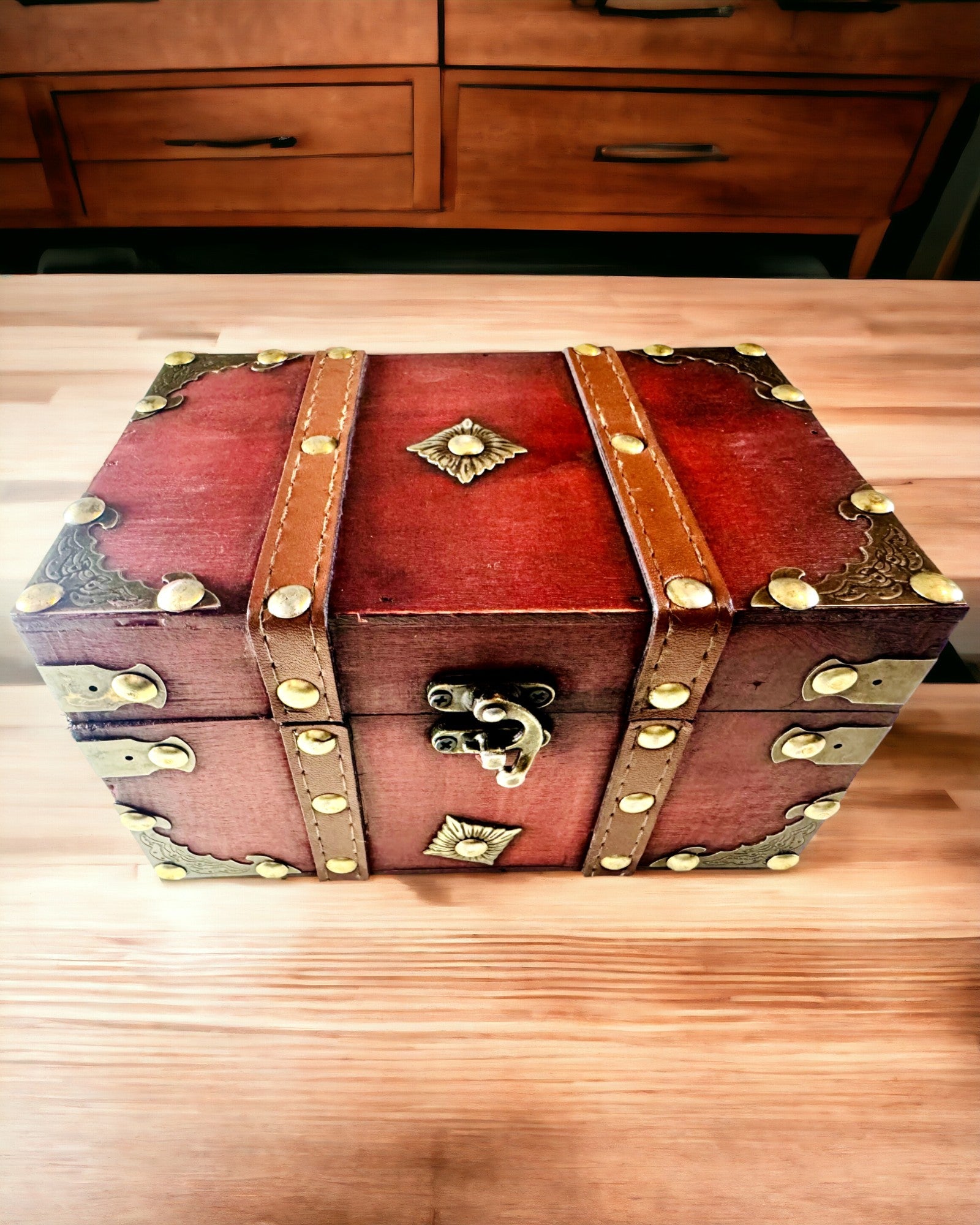 Wooden Box 'Pirate Treasure Chest' – Vintage Jewelry and Trinket Box