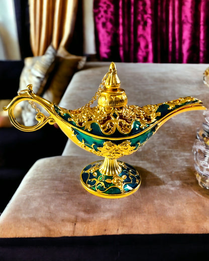 Small Handmade Aladdin Lamp - Metal Artistic Handicraft for Home Decoration, engraving