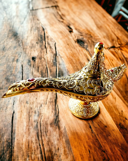 Aladdin's Magic Lamp with Engraving Option - Classic Gold Variant, interwoven