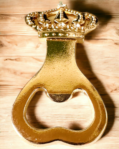 Bottle opener "King's Crown" in gold color, personalization option with engraving.