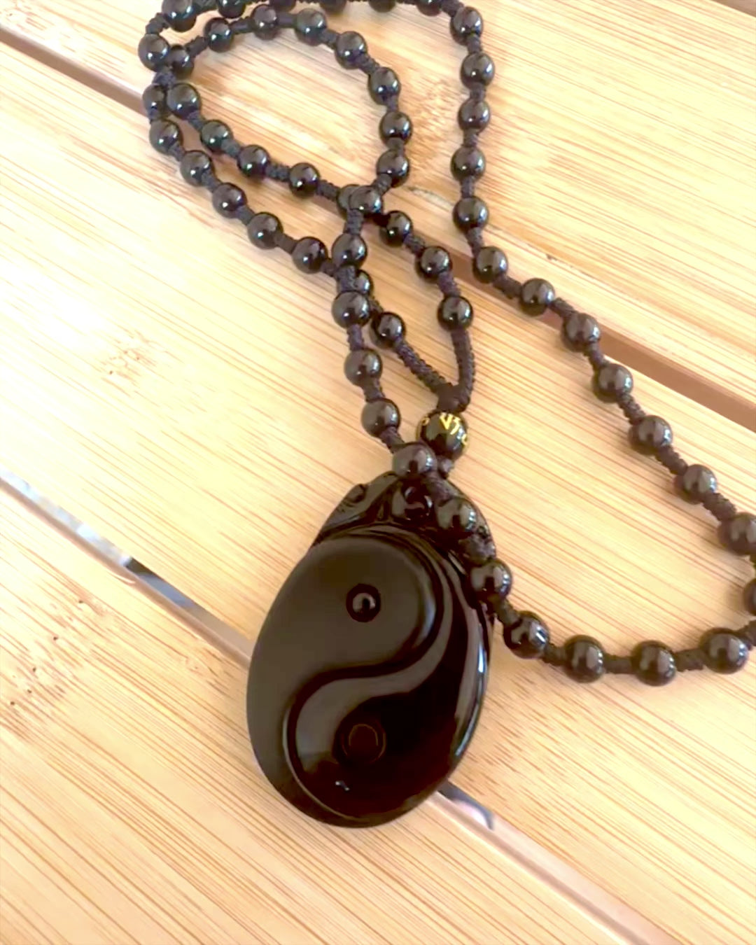 Amuleto Obsidian Yin Yang con Incisione - Armonia e Protezione, personalizzazione con incisione per regalo