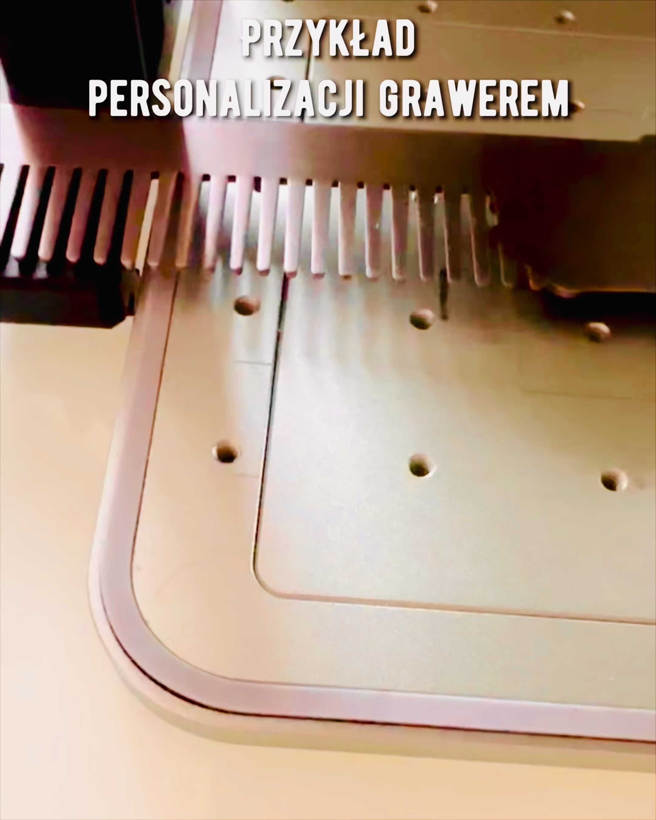 GroomMaster - Pettine Metallico Elegante con Incisione, personalizzazione con incisione