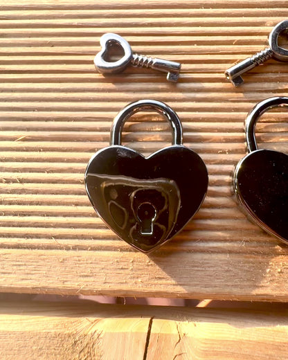 Love Mini Padlocks Heart DeLuxe - Set of 2 padlocks with keys, 6 variants to choose from, personalization option with engraving for a gift