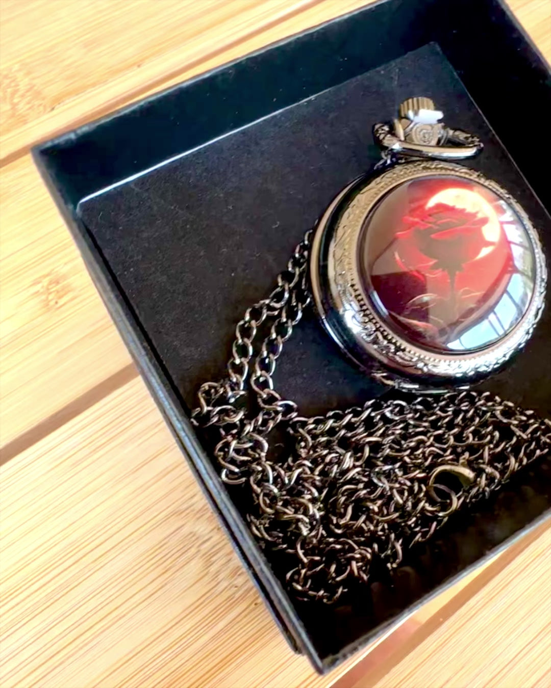 Orologio da Taschino "Rosa della Notte", possibilità di personalizzazione con incisione per un regalo